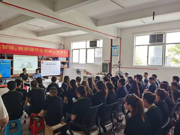 打造行業(yè)標(biāo)桿！萊斯特精細(xì)管理項(xiàng)目啟動(dòng)會(huì)議圓滿成功！