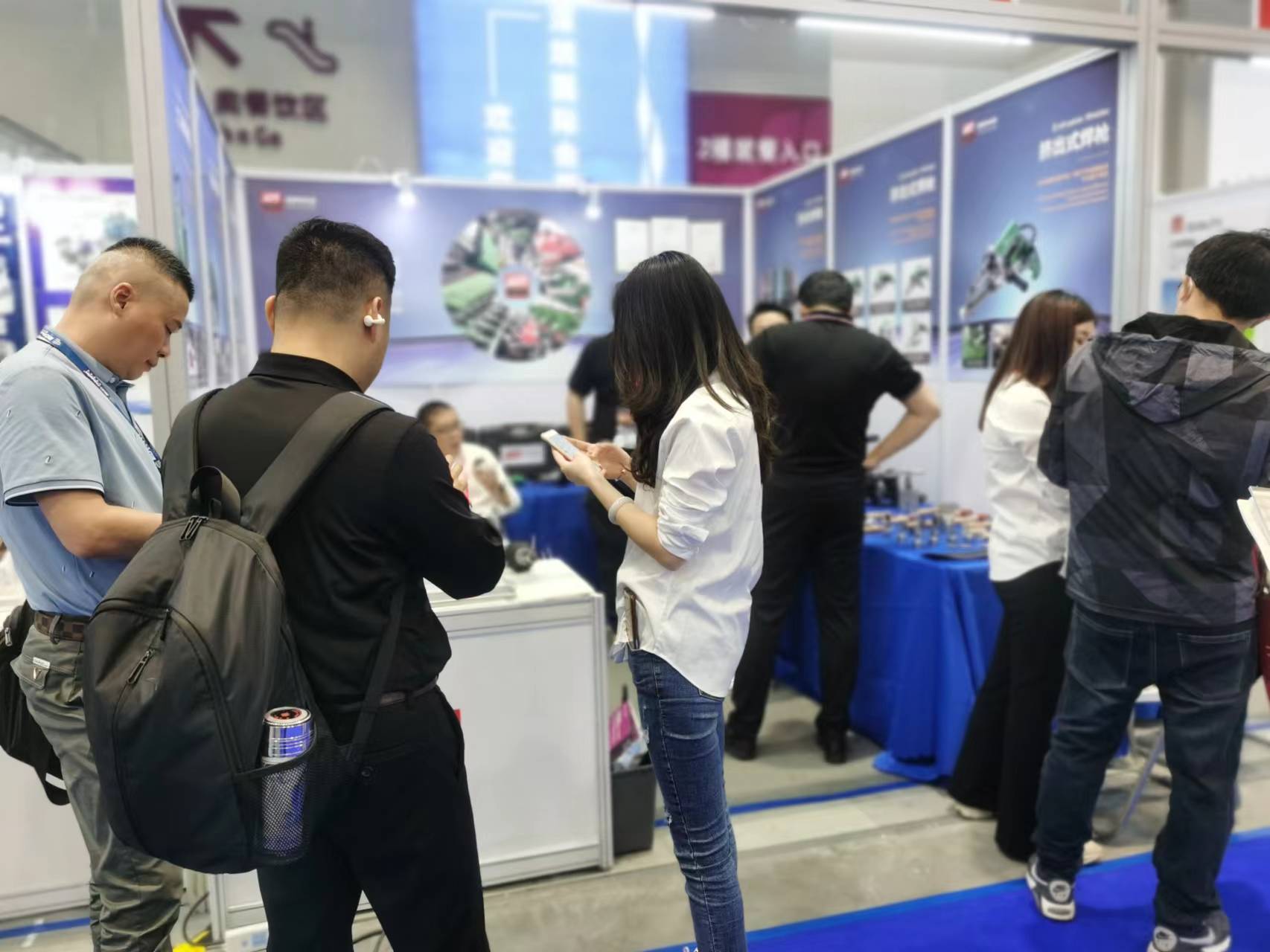 719271fca8e5e7b4d2e50cf0edcec49